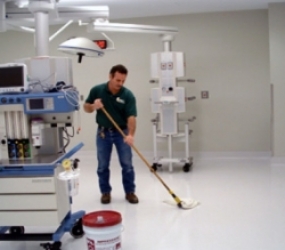 Lau kính bệnh viện