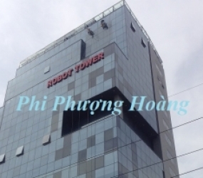 Vệ sinh kính nhà cao tầng